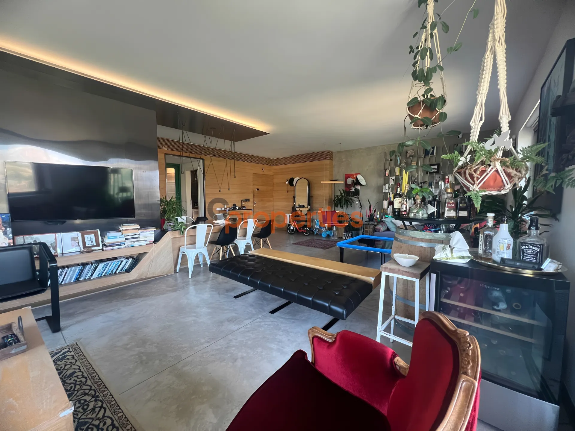 Apartment for sale in Hazmieh, Lebanon - 3 bed, 3 bath