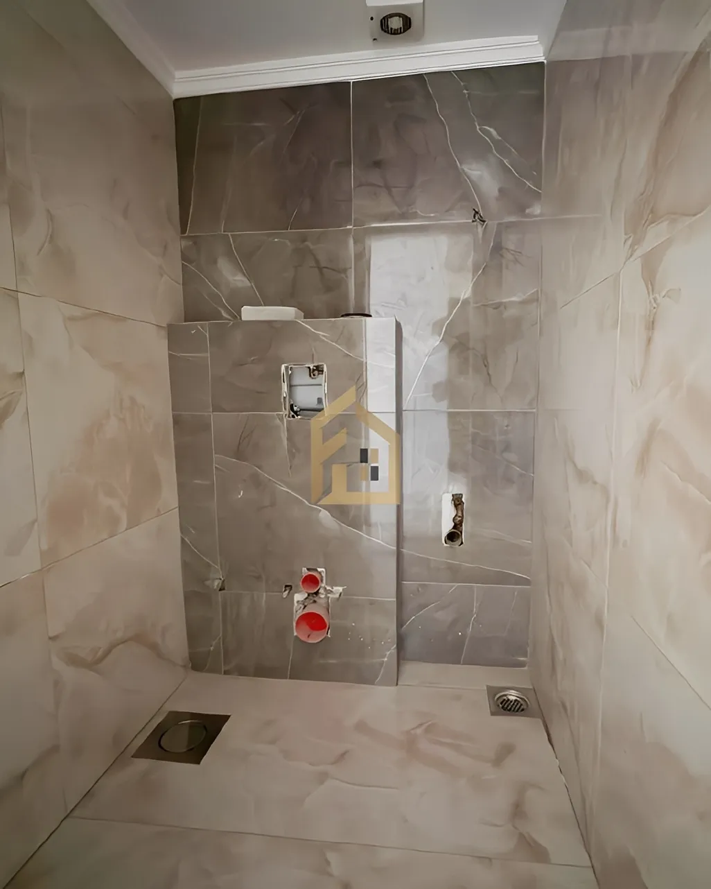 Apartment for Sale in Ain Al Mraiseh, Beirut, Lebanon