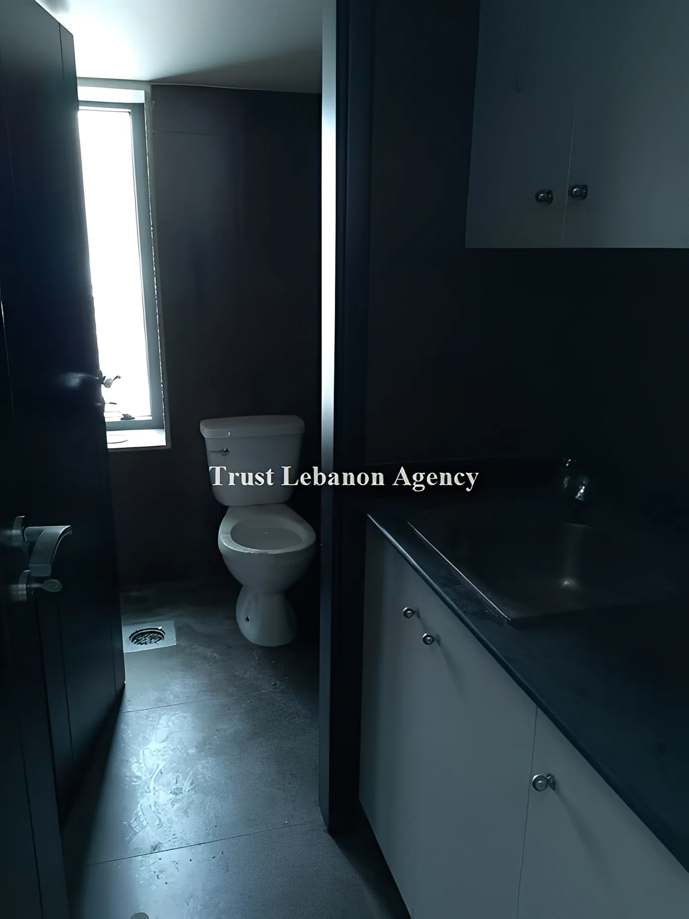Office for rent in Metn, Sid El Bauchrieh