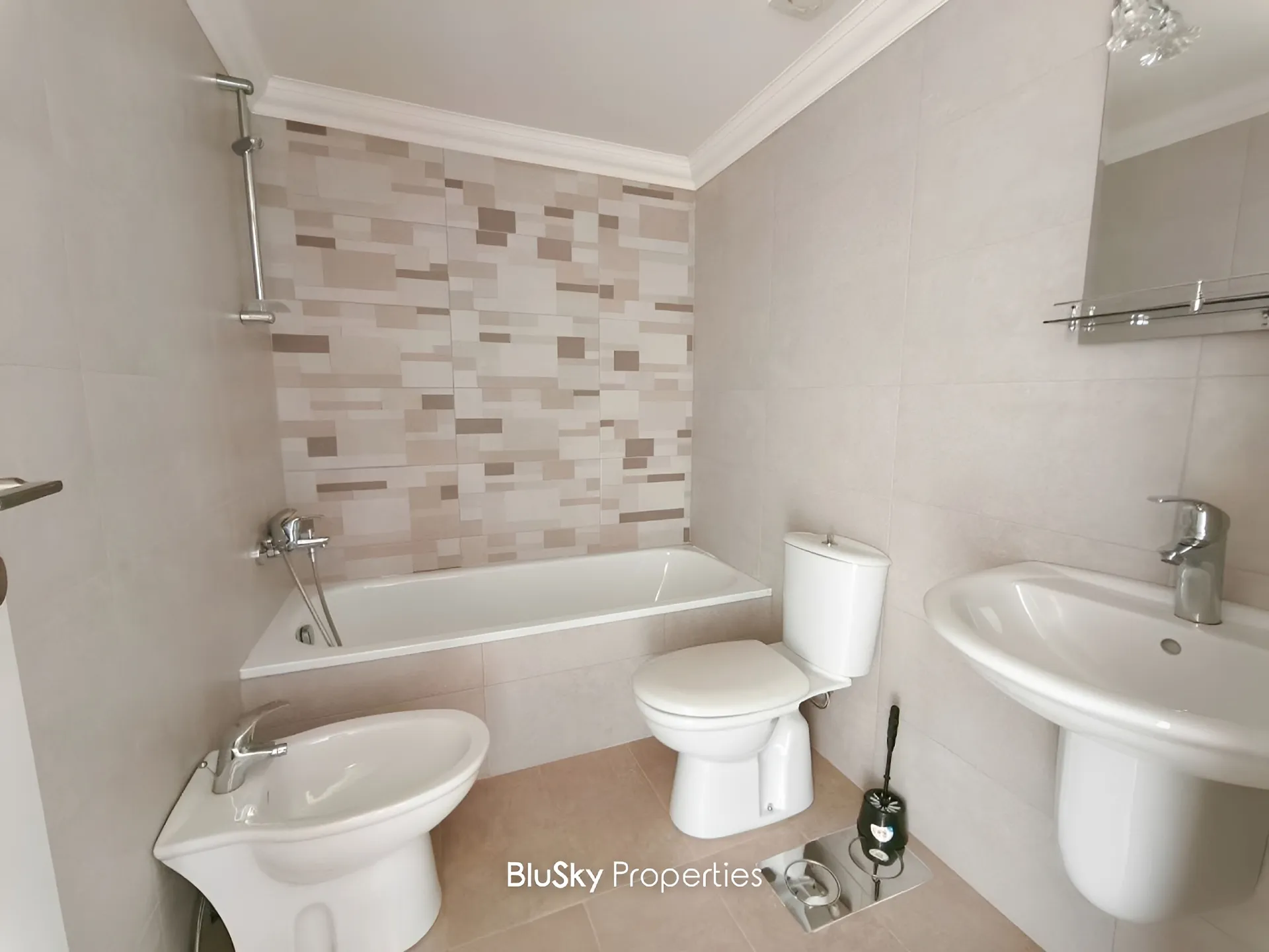 Apartment for rent in Dekwaneh, lebanon