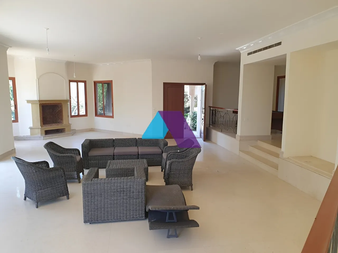 Villa for Sale in Aley
