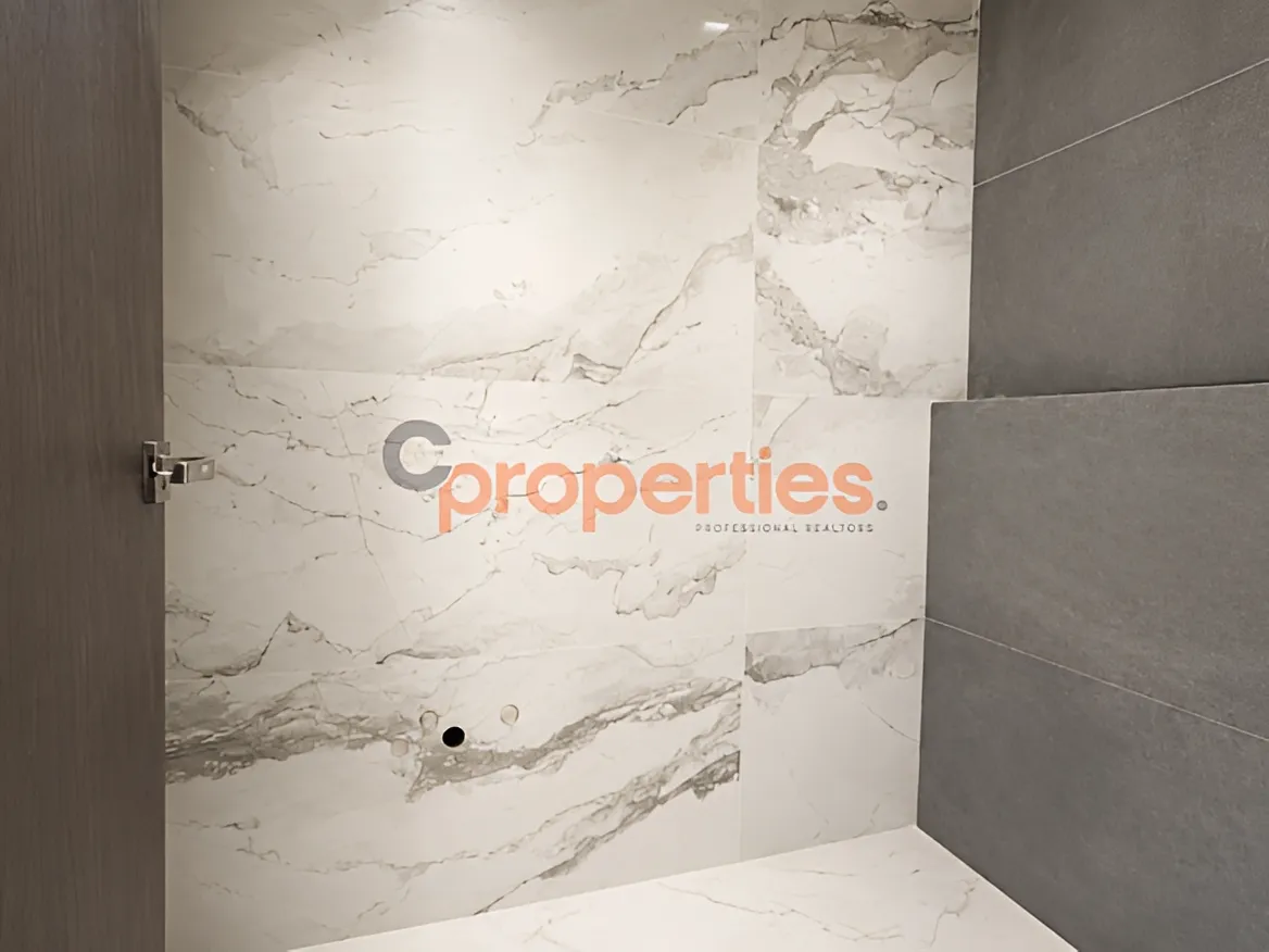 Apartment for Sale in Fanar - 5 bath