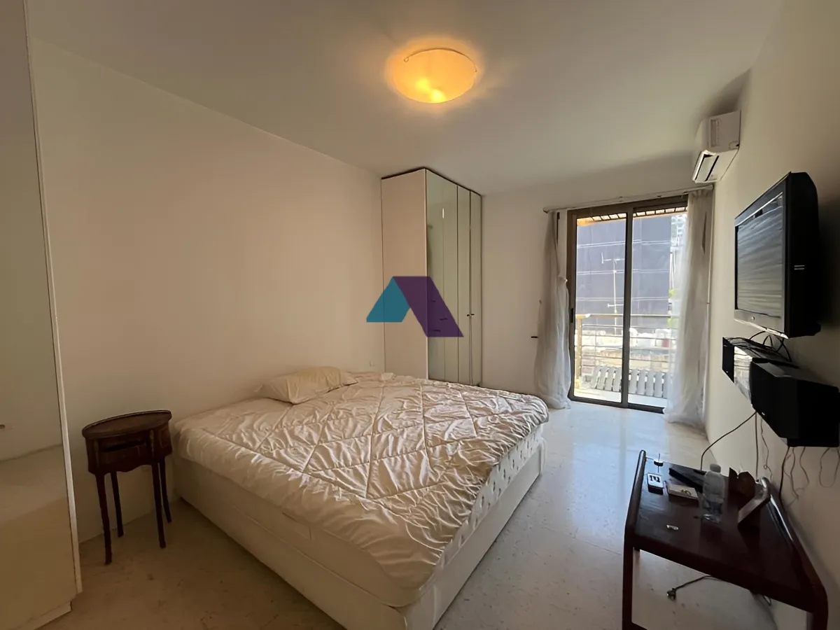 Apartment for Sale in Achrafieh - 3 bed, 3 bath
