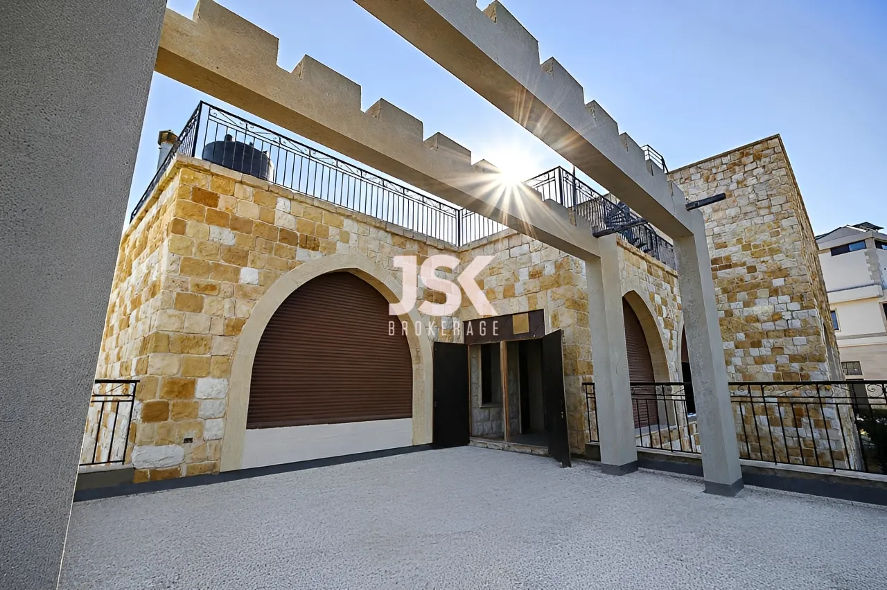 Building for Sale in Bsous