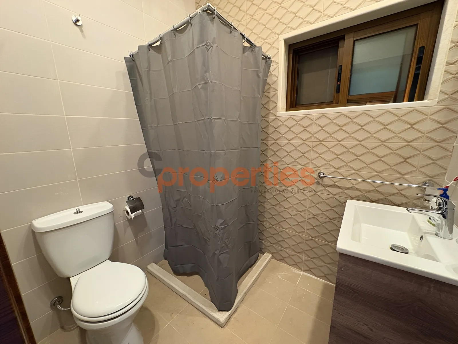 Apartment for Rent in Batroun