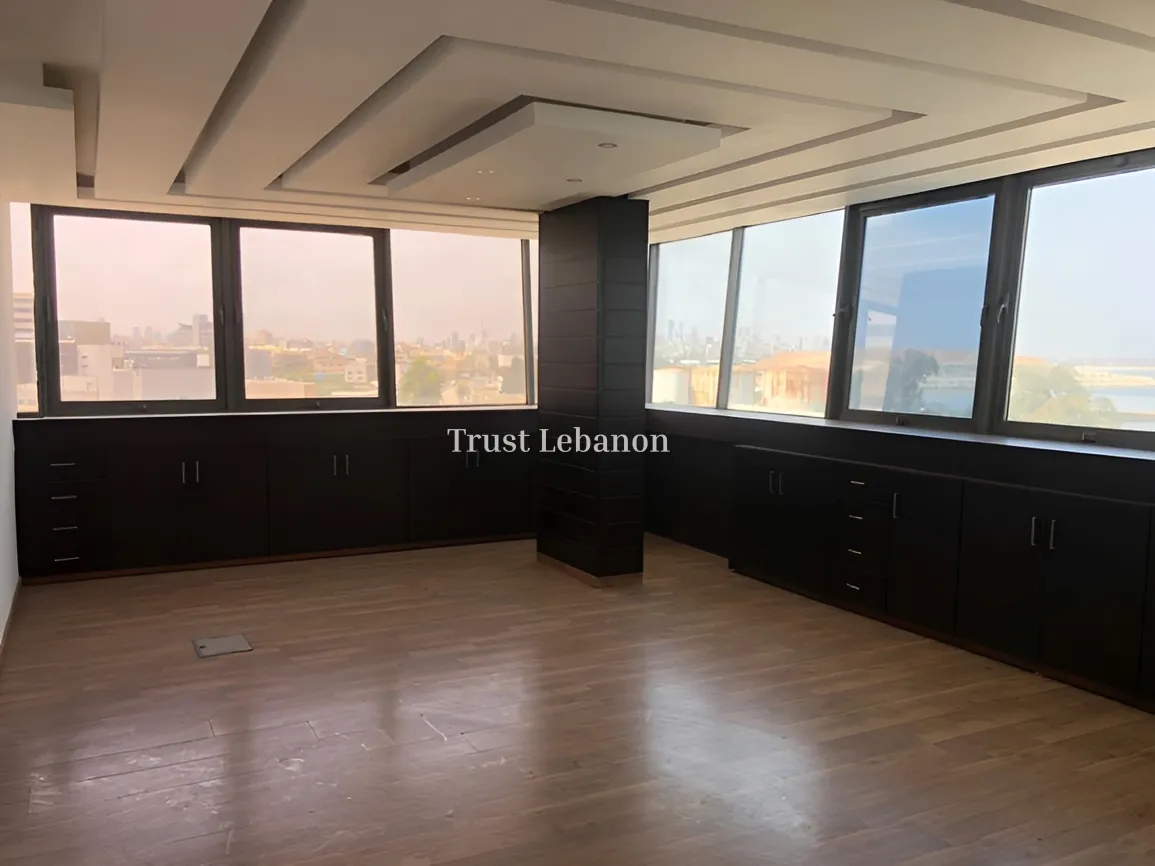 Office for rent in Zalqa, Lebanon