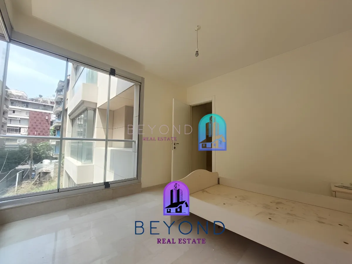 Apartment for rent in Ras Al Naba'a, Beirut, Lebanon