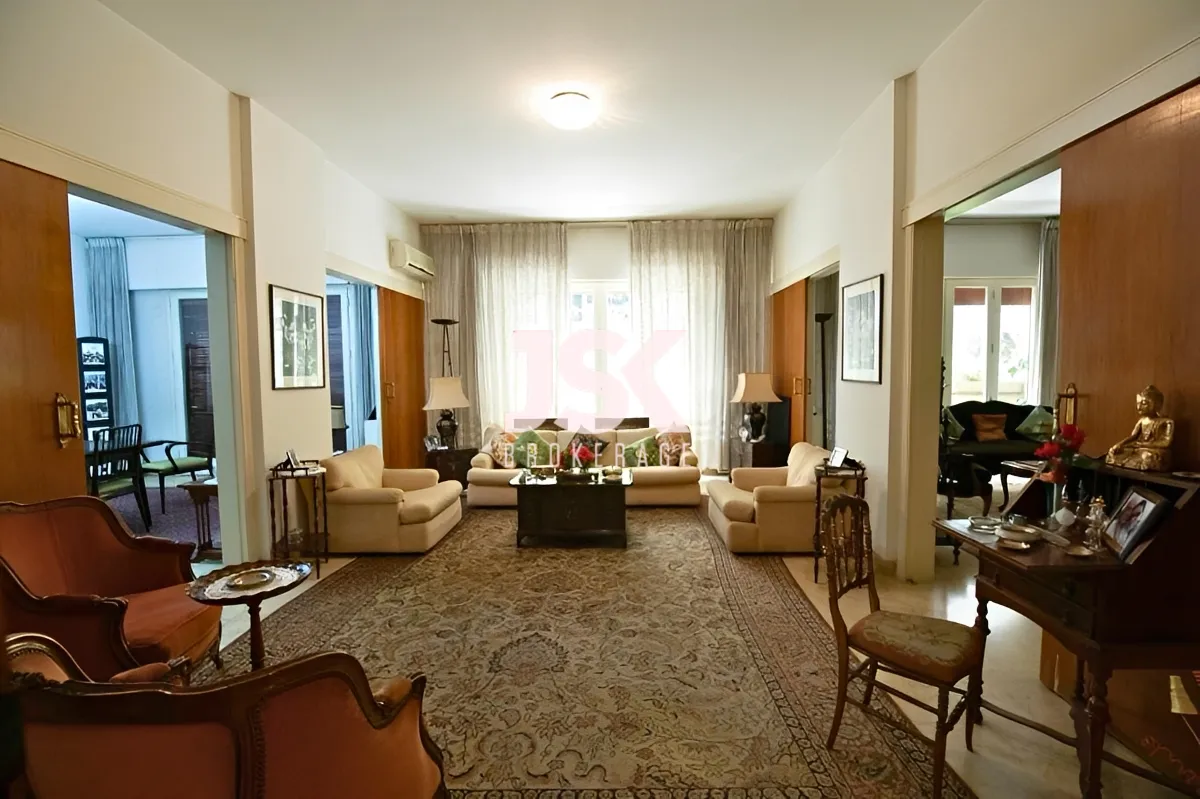 Apartment for Sale in Caree d'or, Achrafieh, Beirut, Lebanon - 4 bed, 3 bath
