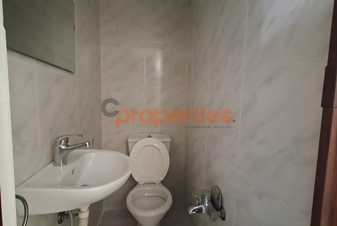 Apartment for Rent in Halat