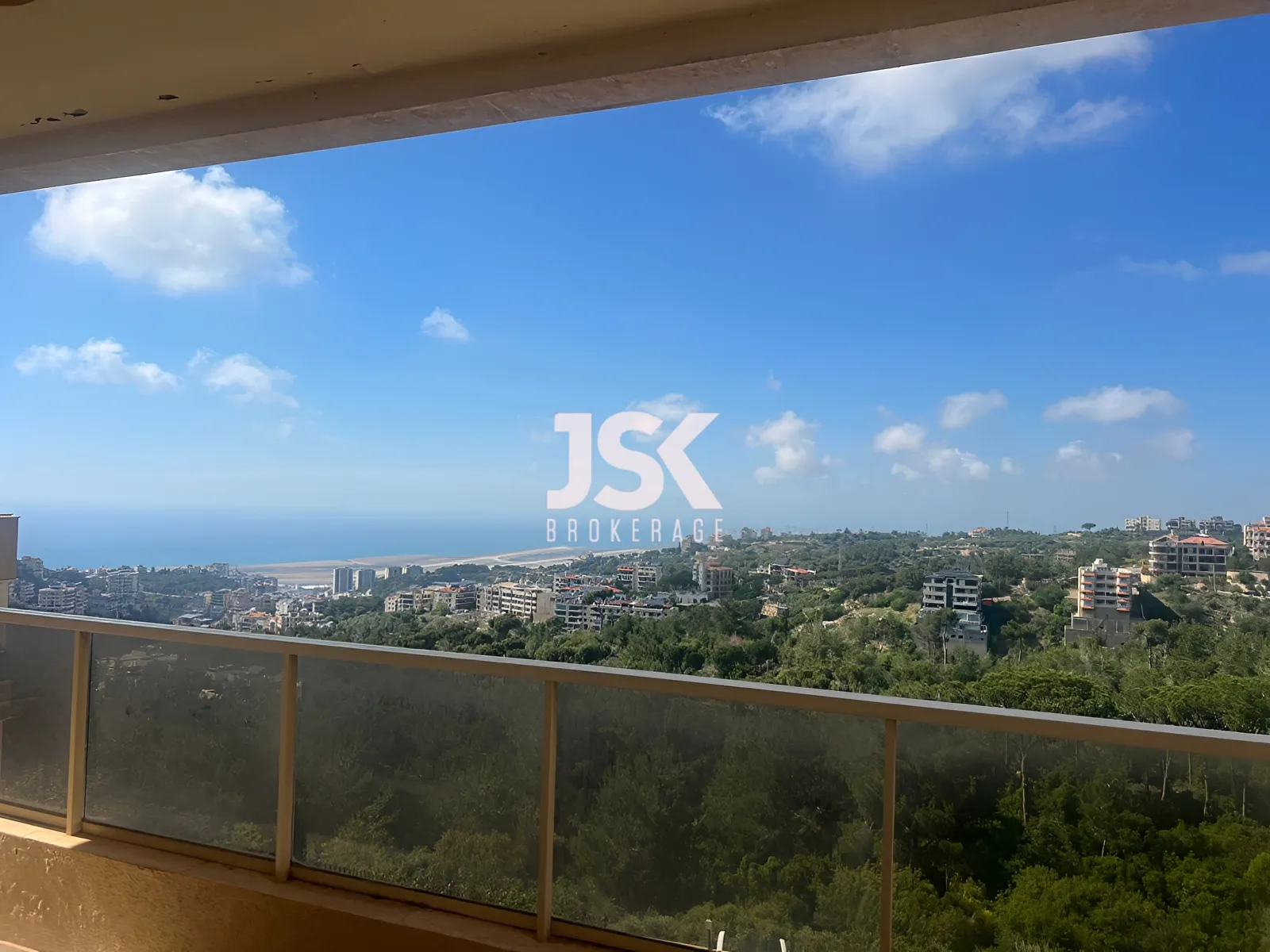 Apartment for Sale in Bchamoun