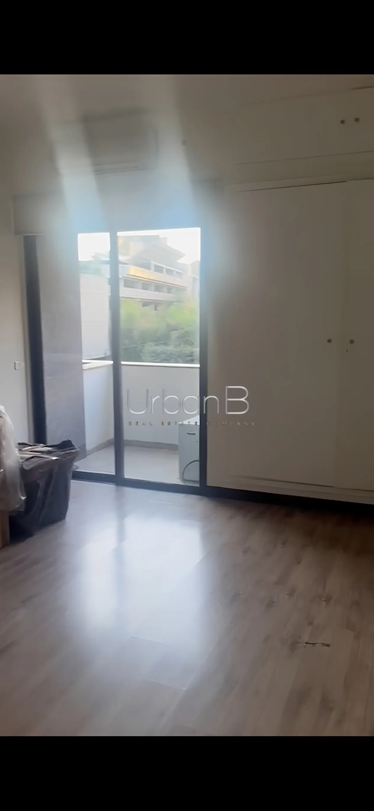 Clinic for rent in Hotel Dieu