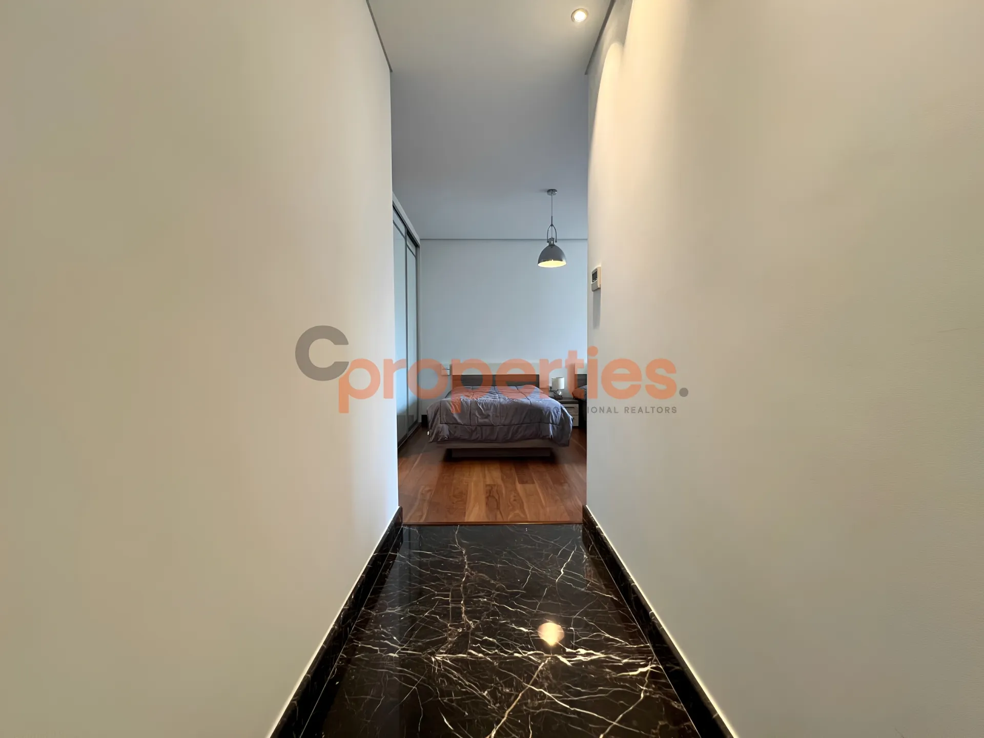 Apartment for Rent in Hamra