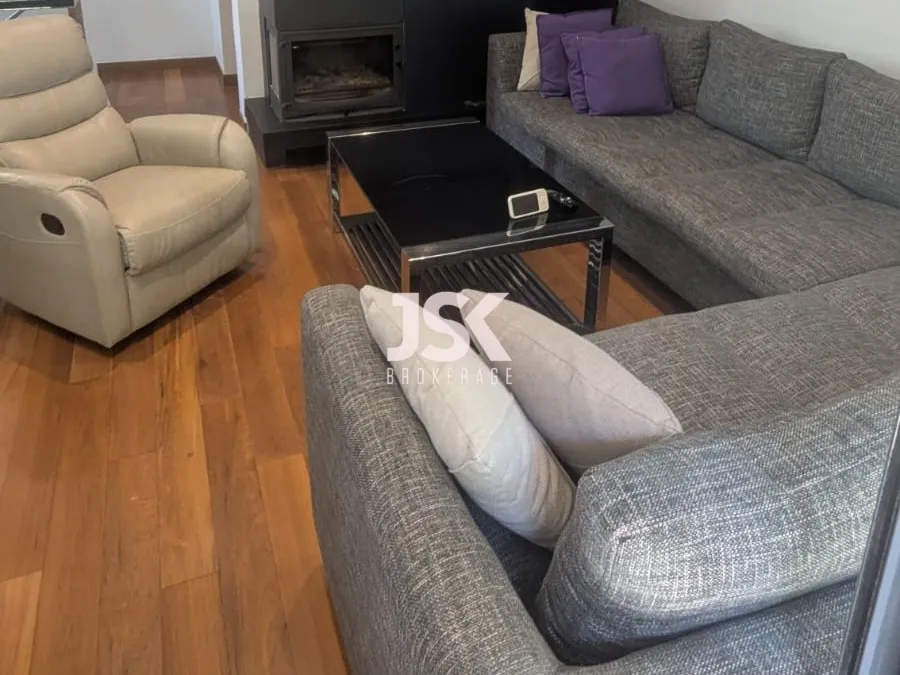 Chalet for Sale in Kfardebian