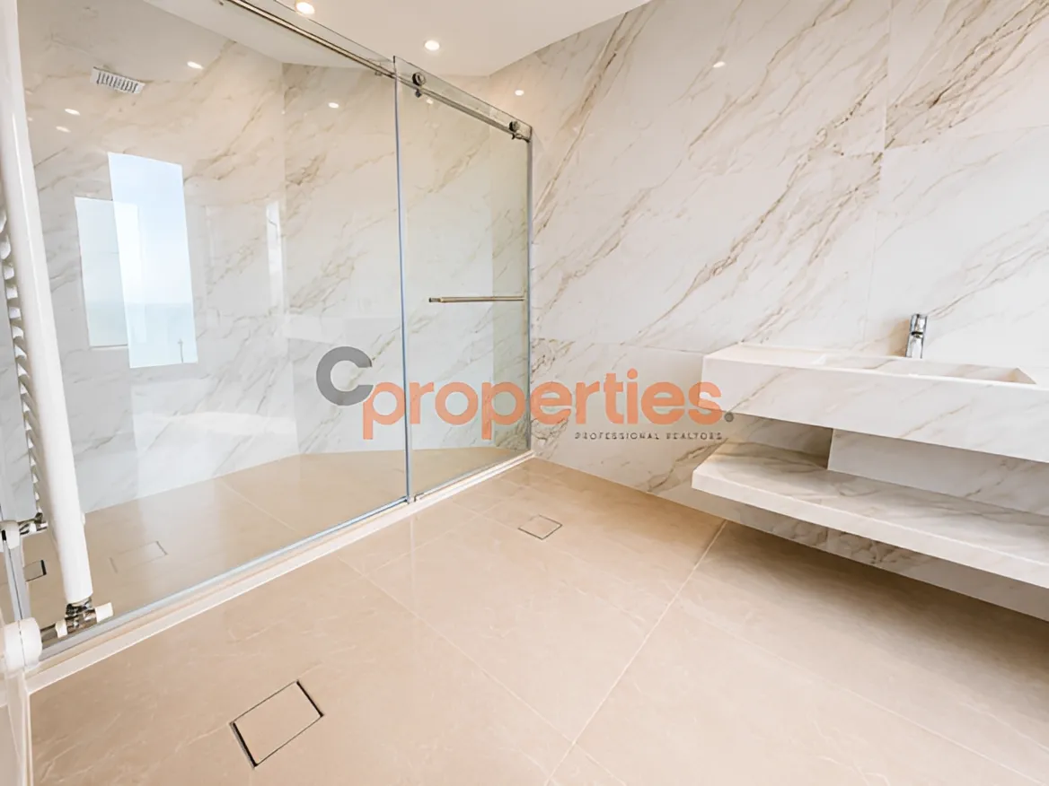 Apartment for sale in Raoucheh, Beirut, Lebanon