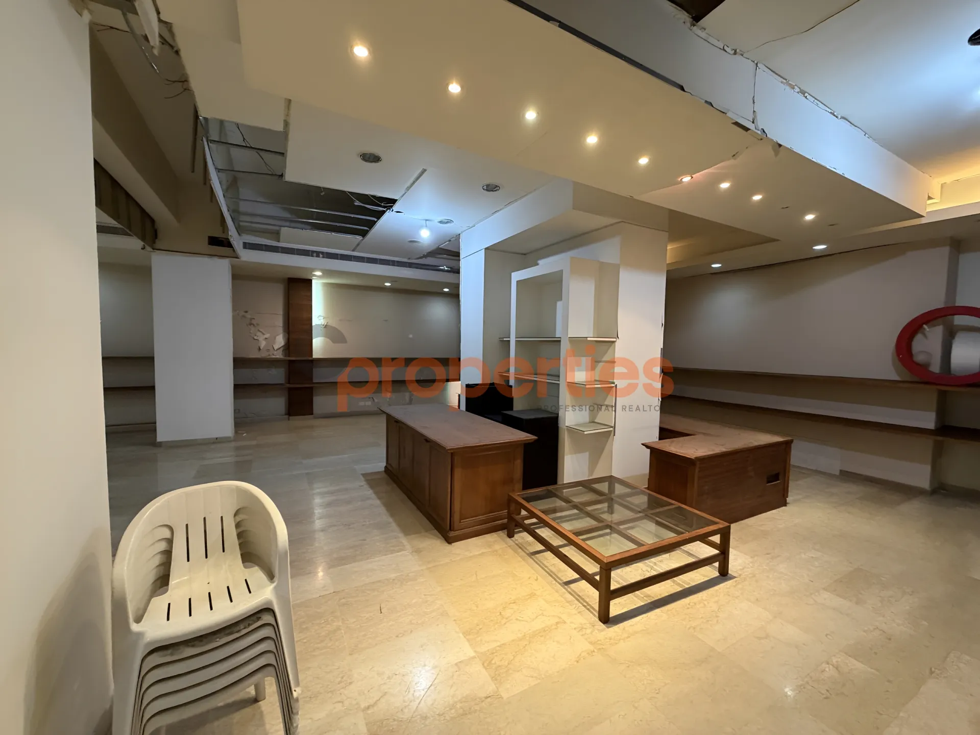 Shop for Rent in Gemmayzeh