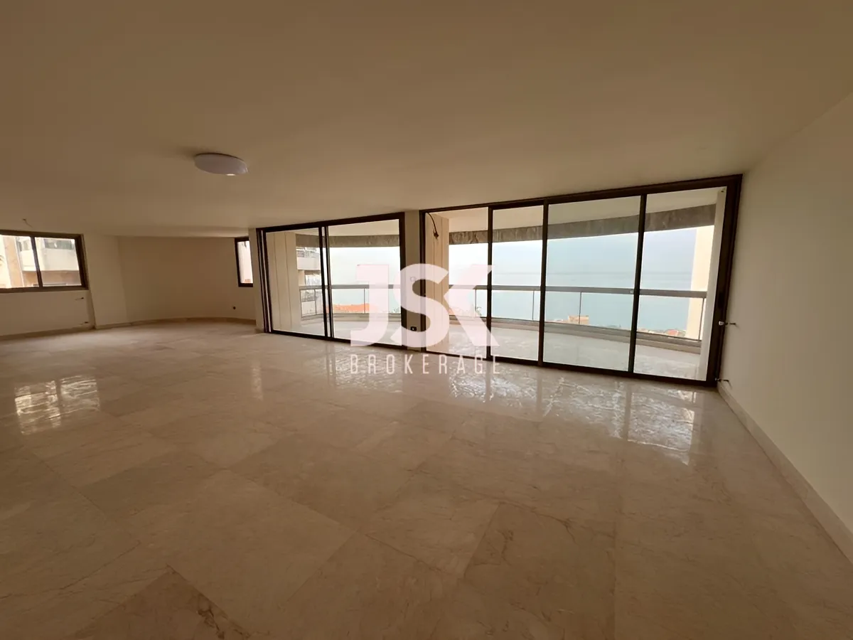 Apartment for Sale in Kfar Hbab, Lebanon - 4 bed, 5 bath