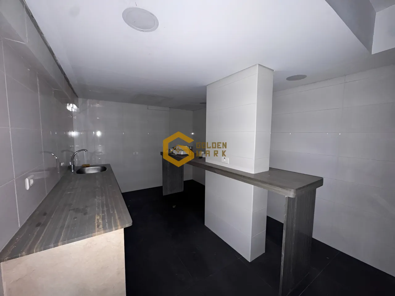 Office for rent in Zalqa