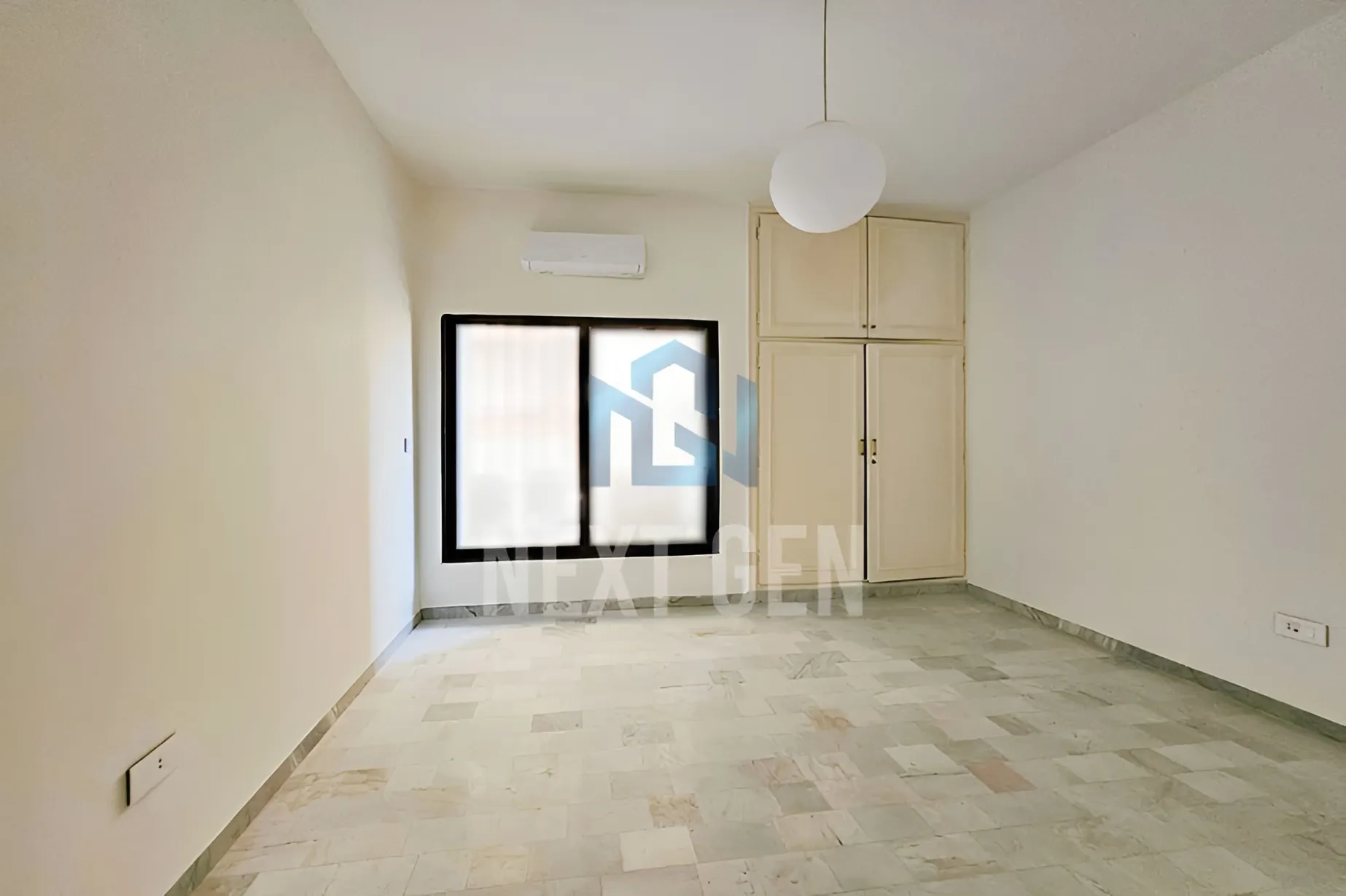 Apartment for rent in Ramleh Al Bayda, Beirut, Lebanon