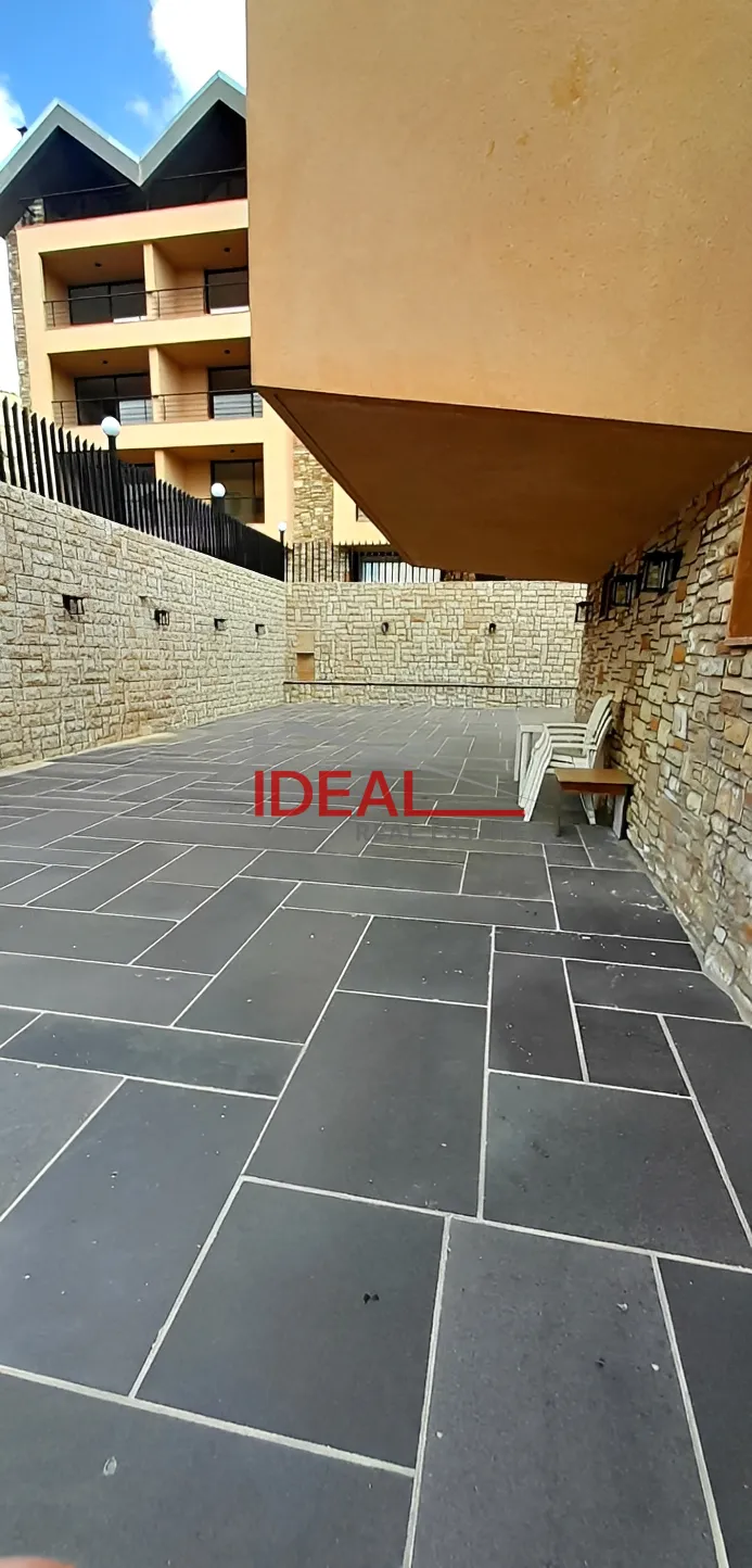 Villa for sale in Kfardebian, Lebanon - 4 bed, 5 bath