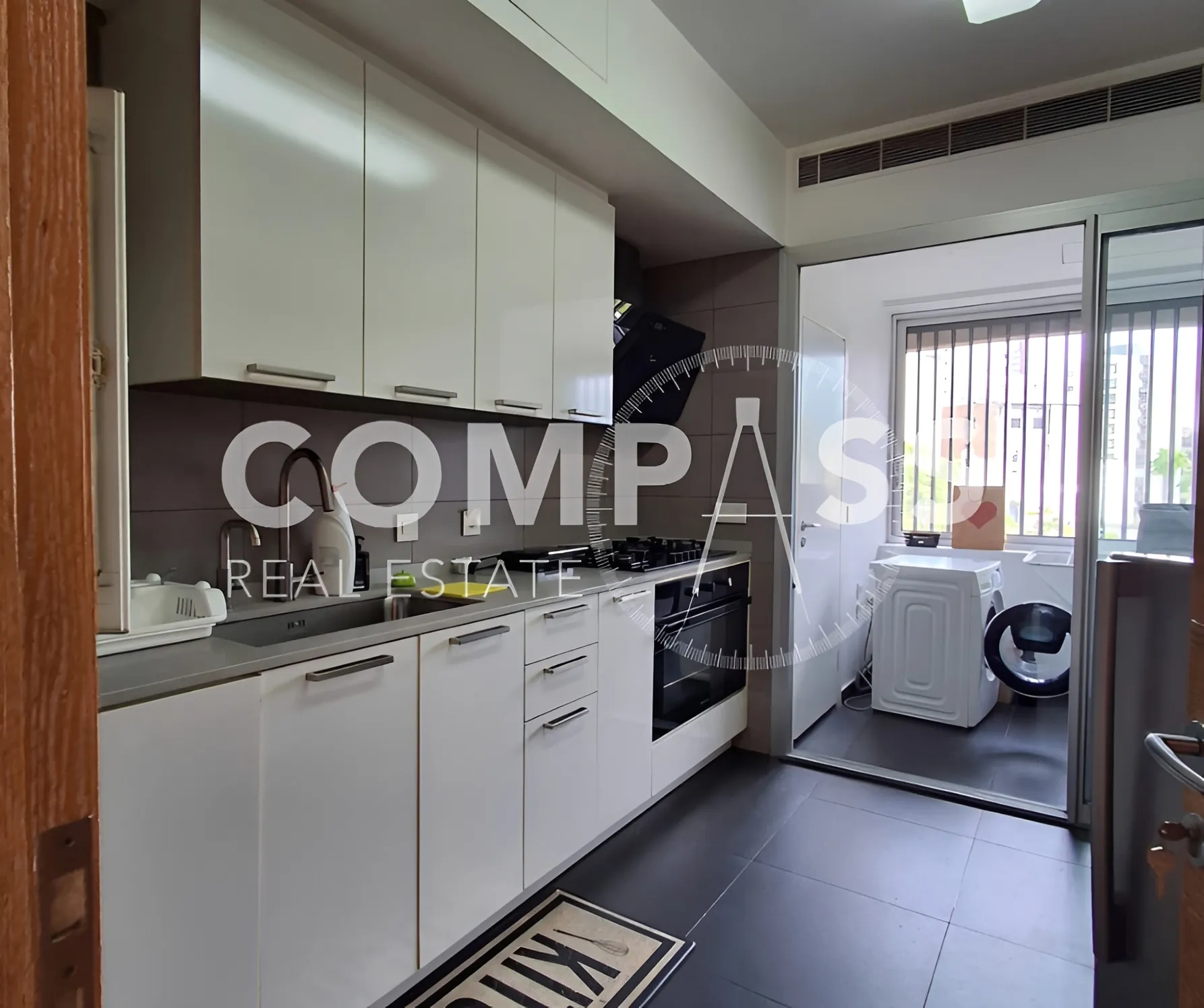 Apartment for rent in Achrafieh