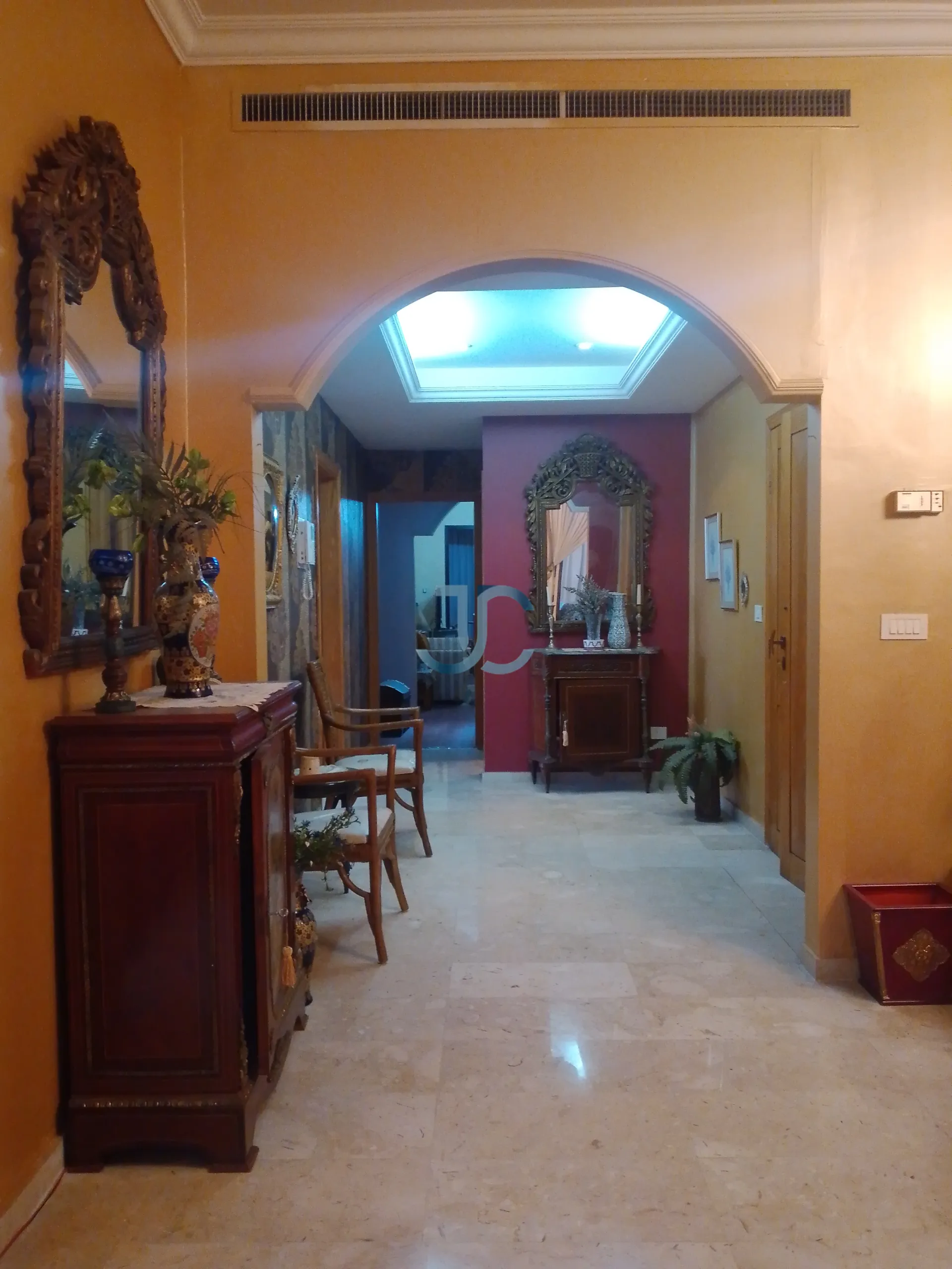 Apartment for sale in Haret Sakher