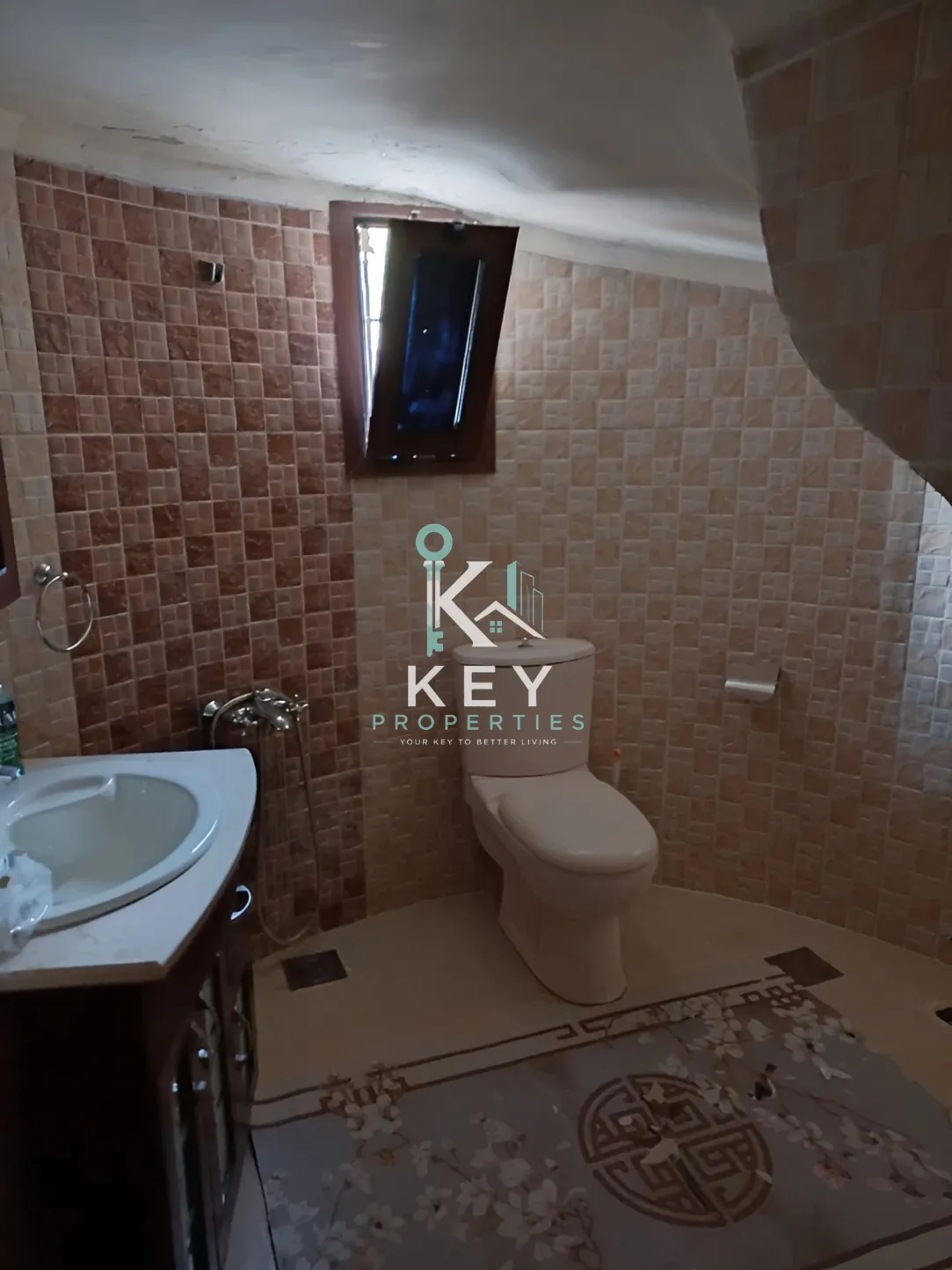 Villa for sale in Yanouh, Lebanon