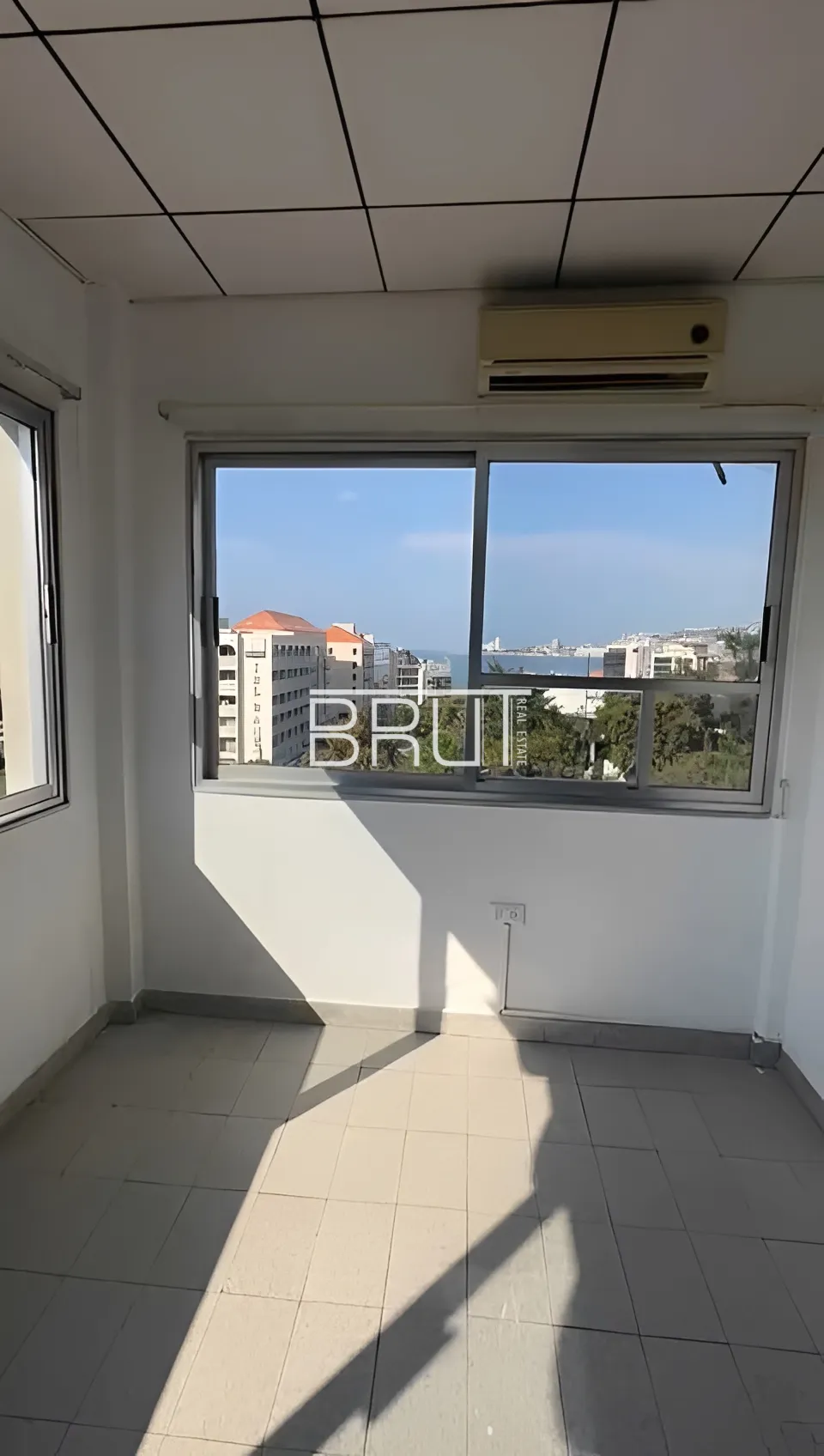 Office For Rent in Jounieh