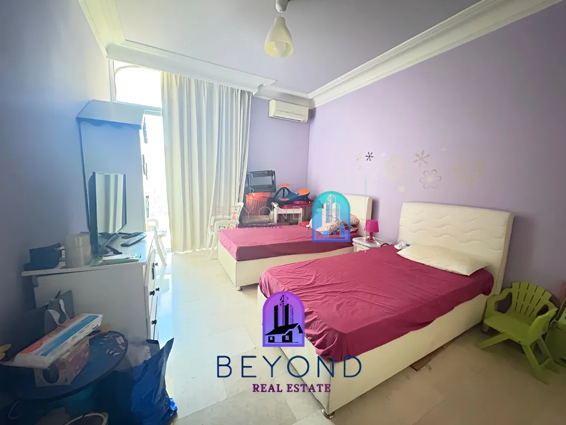 Apartment for sale in Sakiet El Janzeer, Bayrut, Lebanon