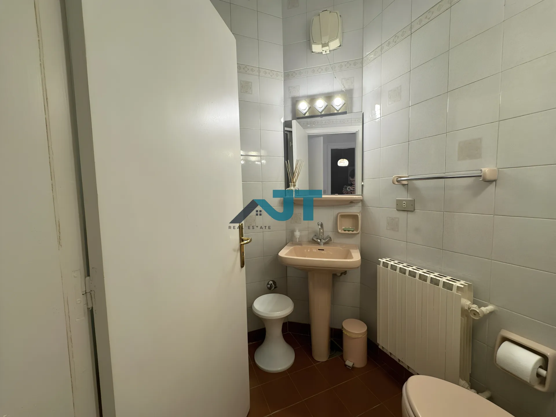 Apartment for Sale in Kfardebian - 3 bed, 2 bath