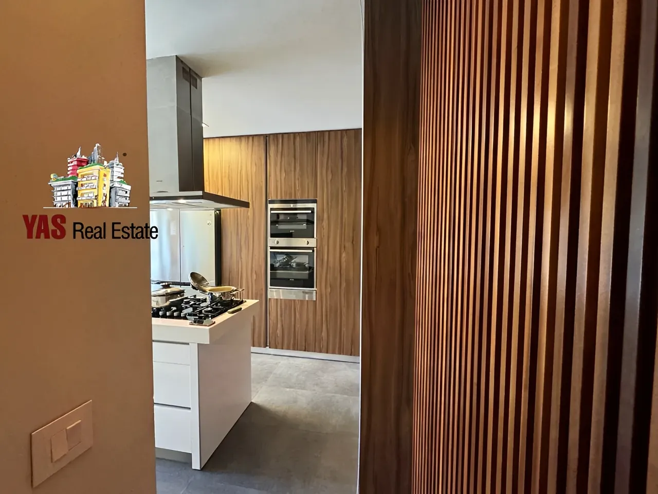 Apartment for Sale in Ballouneh - 3 bed, 4 bath