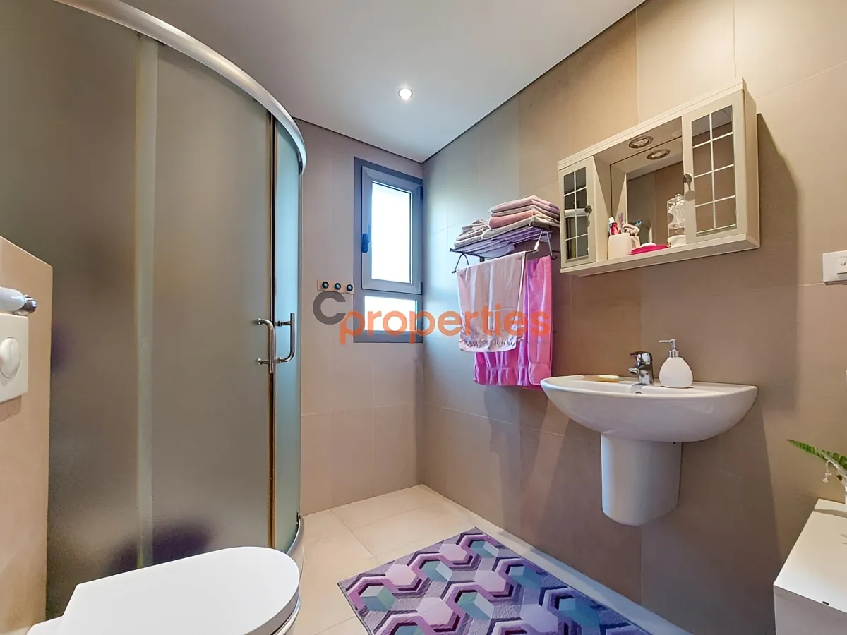 Apartment for Sale in Ain Saadeh