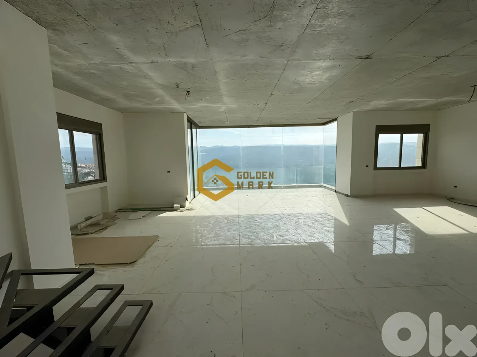 Apartment for Sale in Broummana - 5 bed, 4 bath