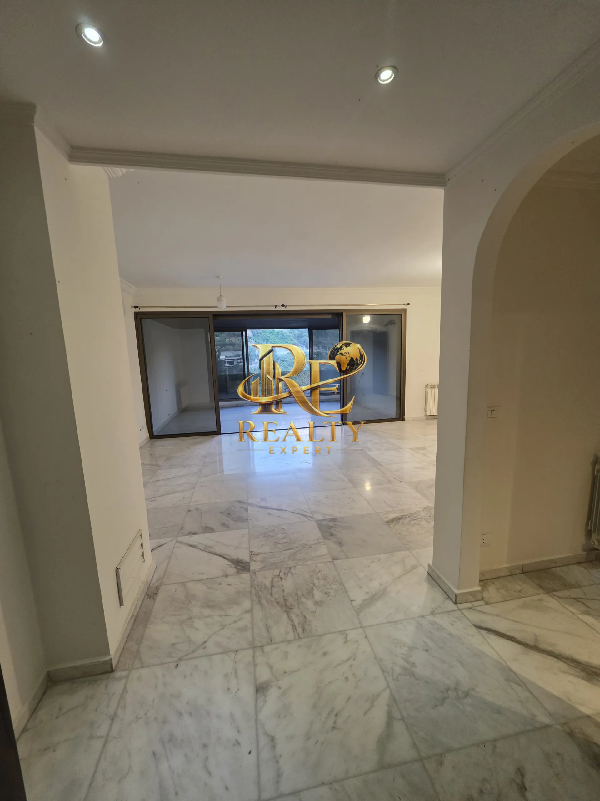 Apartment for sale in Hazmieh