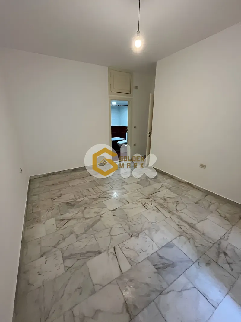 Apartment for Sale in Zarif, Bayrut