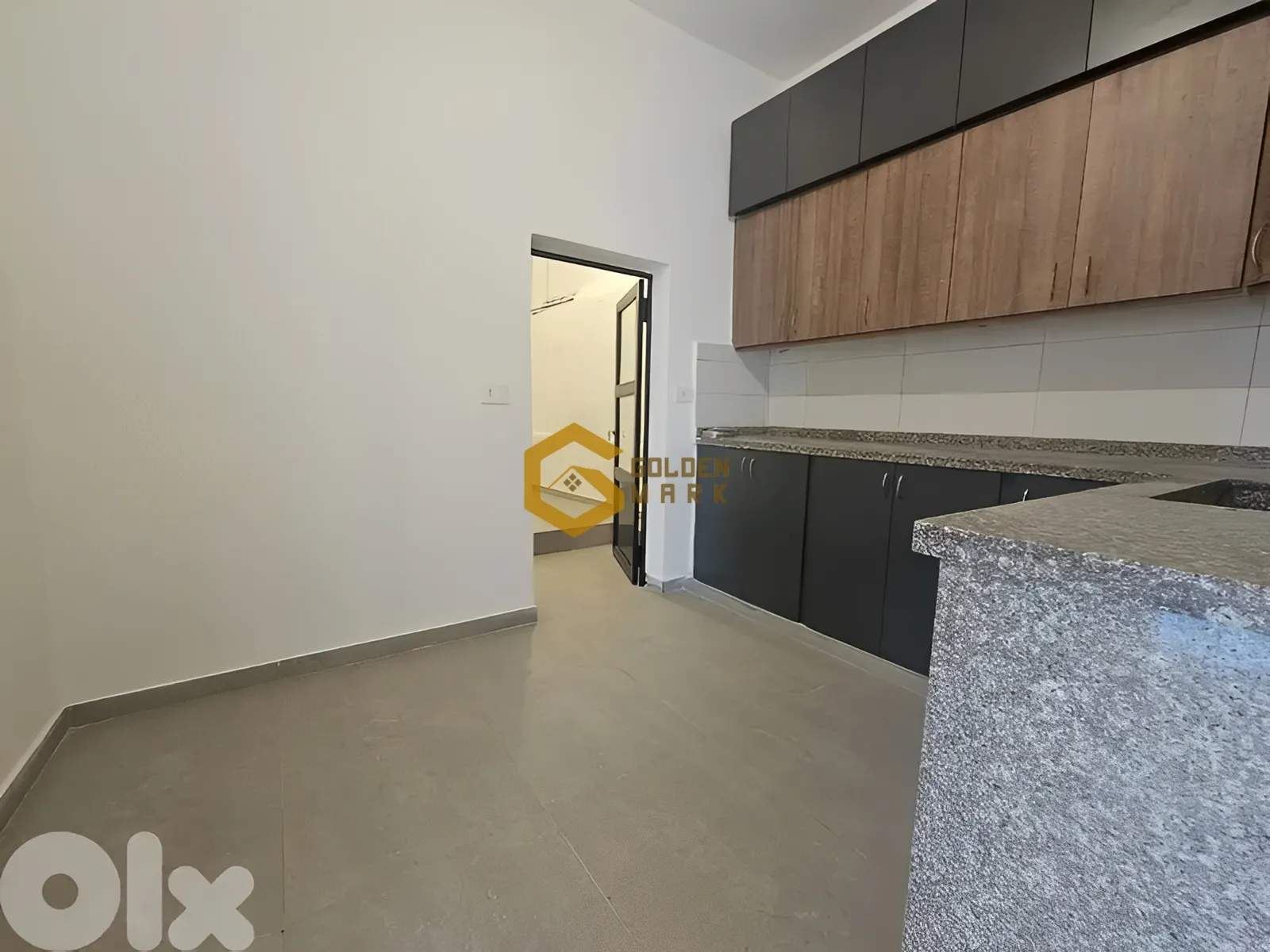 Apartment for Sale in Ain El Rihaneh