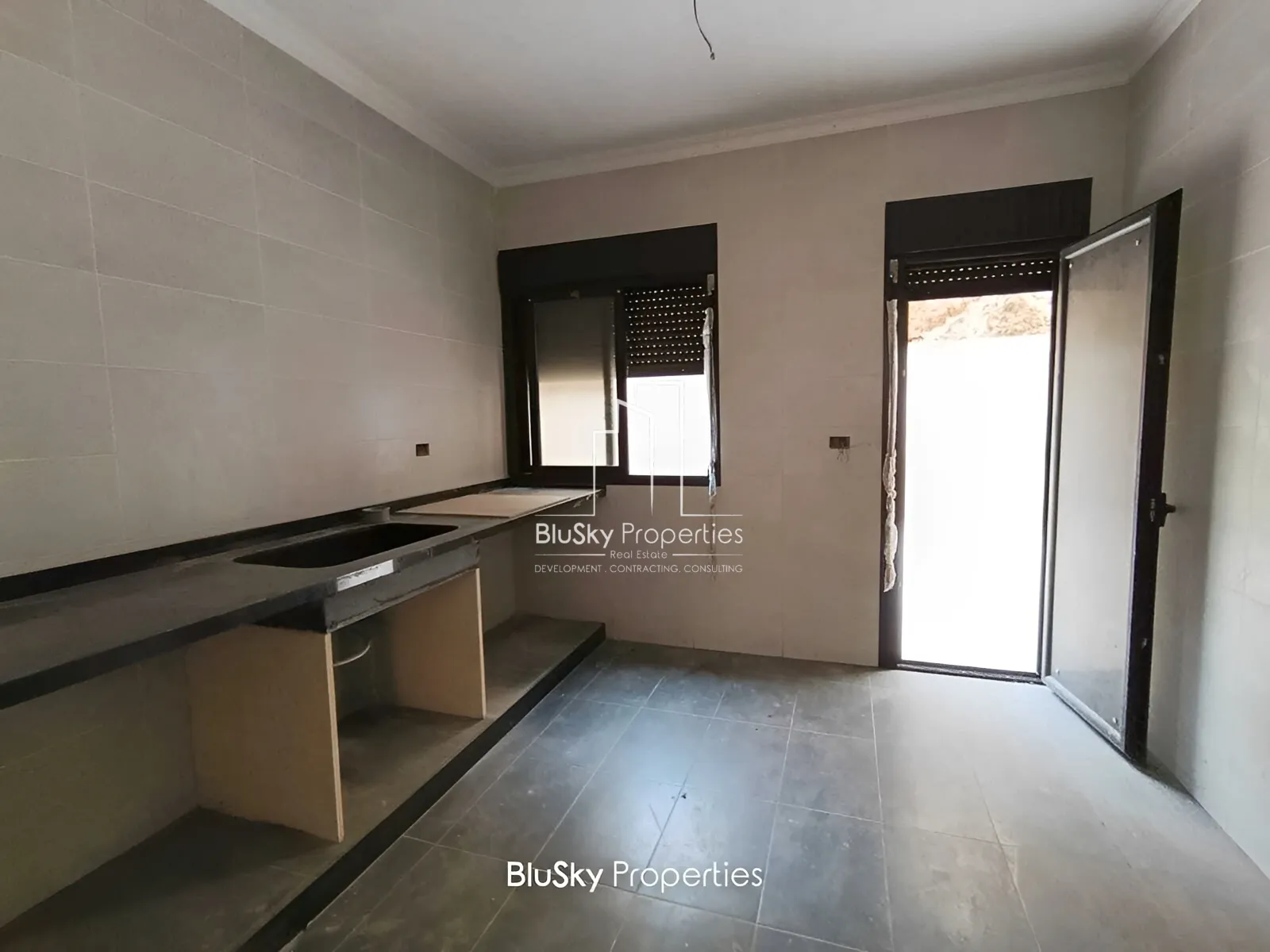 Apartment for Sale in Nahr Ibrahim - 2 bed, 2 bath