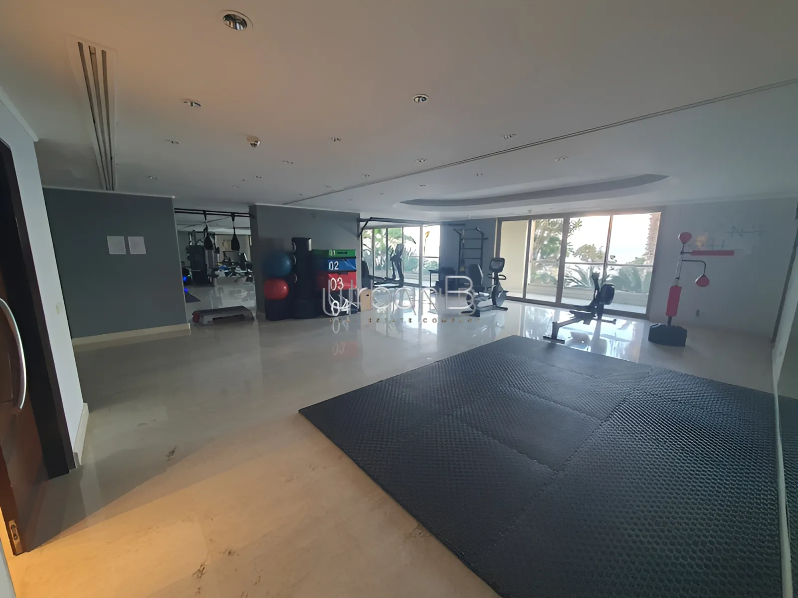 Residential in Ain el mraiseh, beirut, lebanon