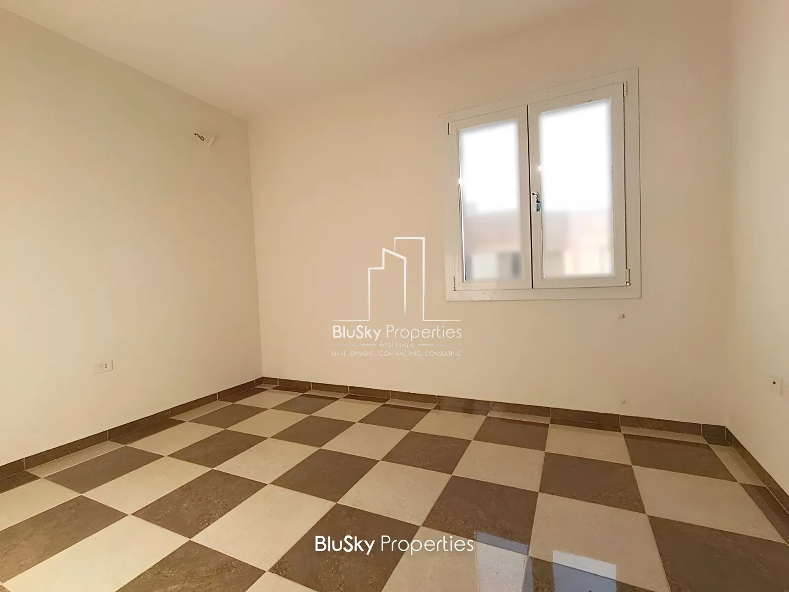 Apartment for Sale in Halat