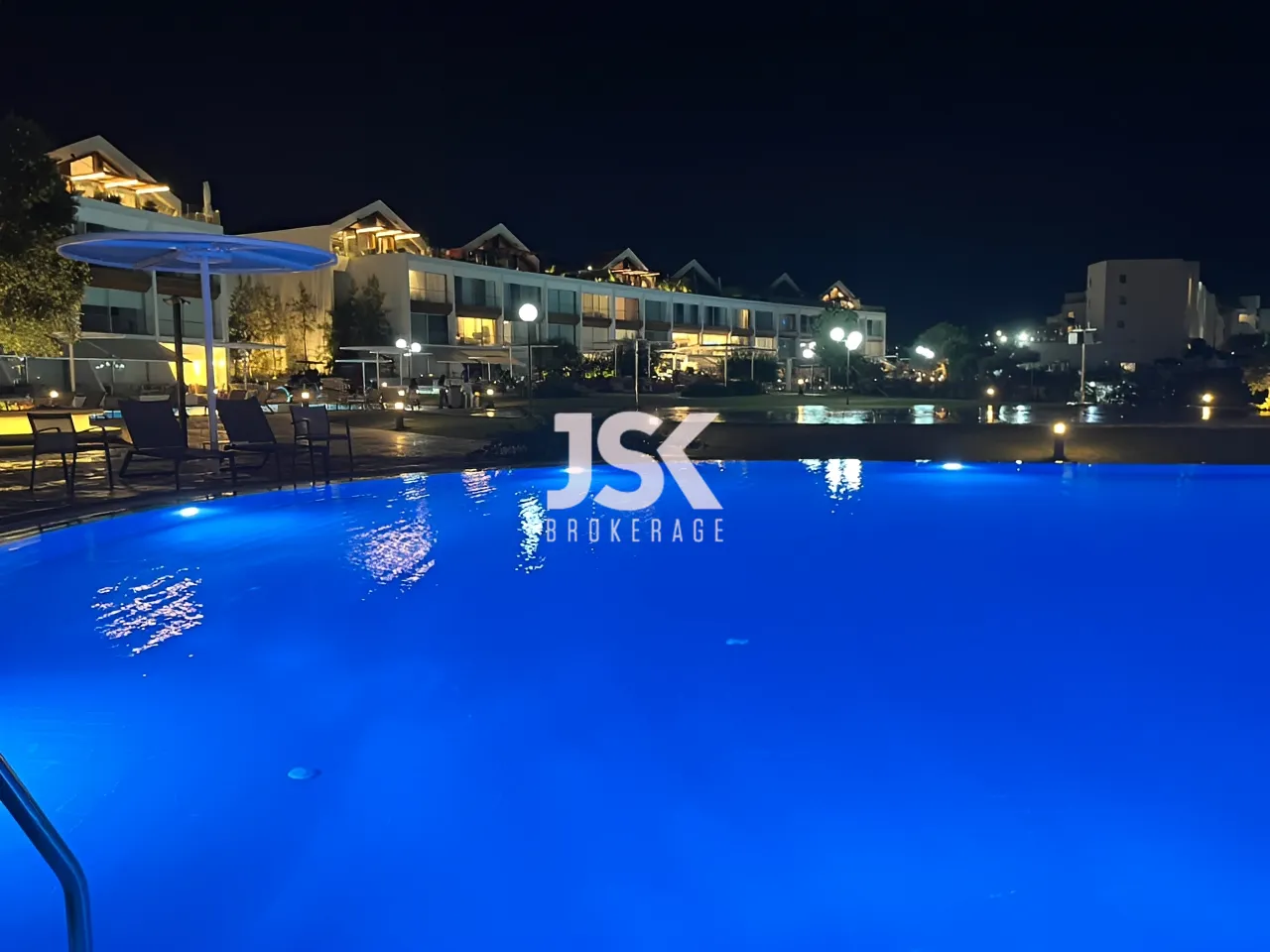 Chalet for Sale in Anfeh