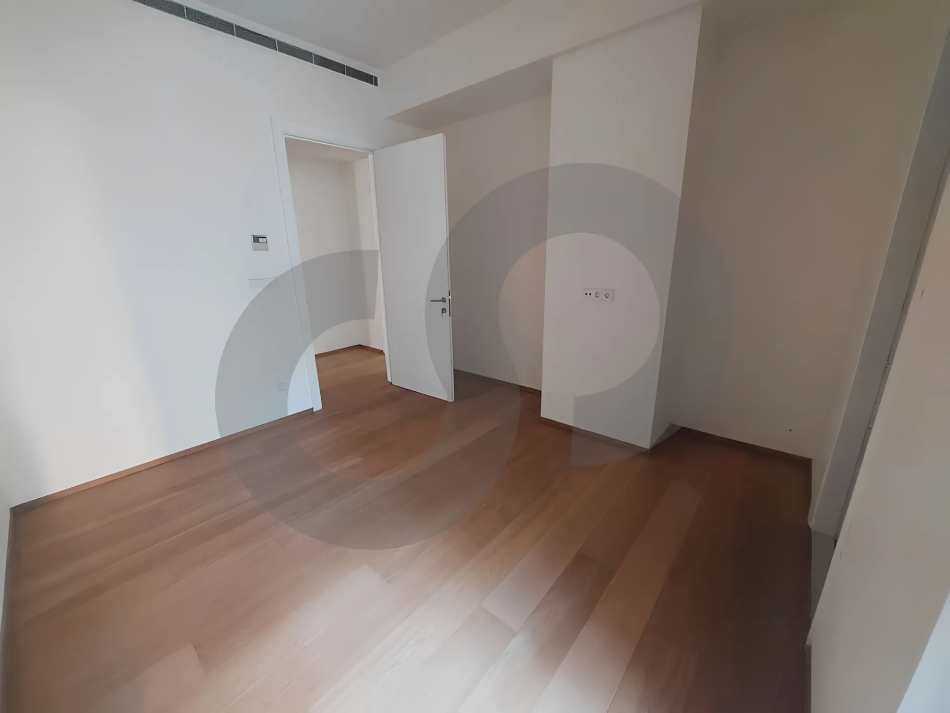 Apartment for Sale in Kraytem