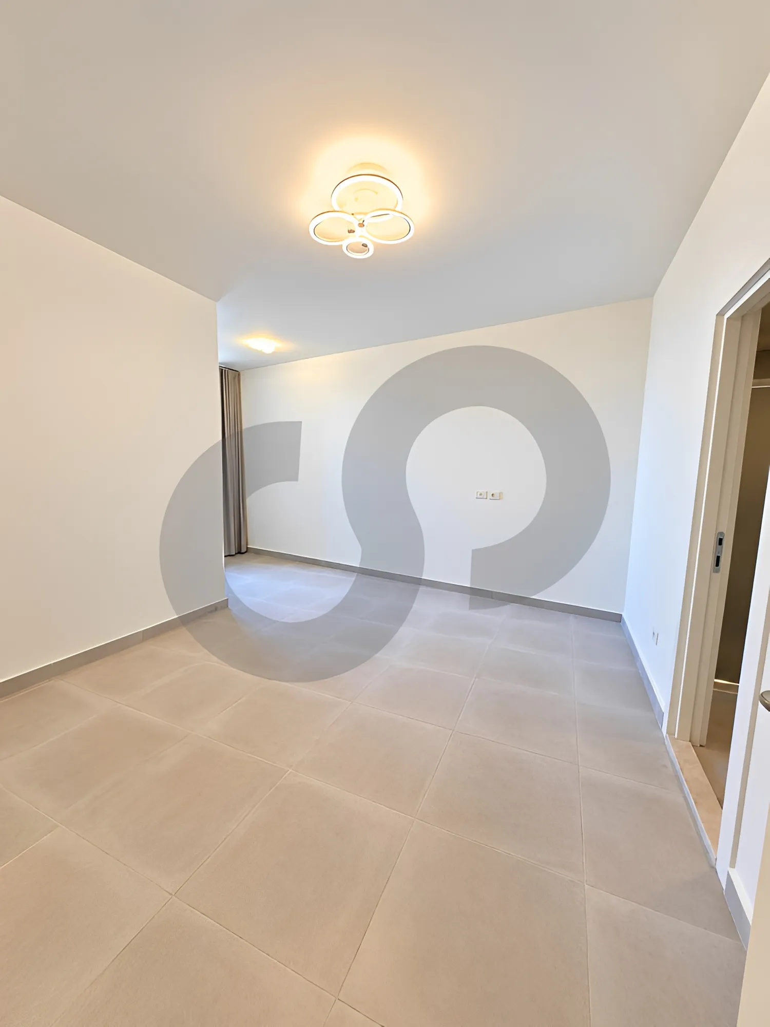 Apartment for sale in Barbeer
