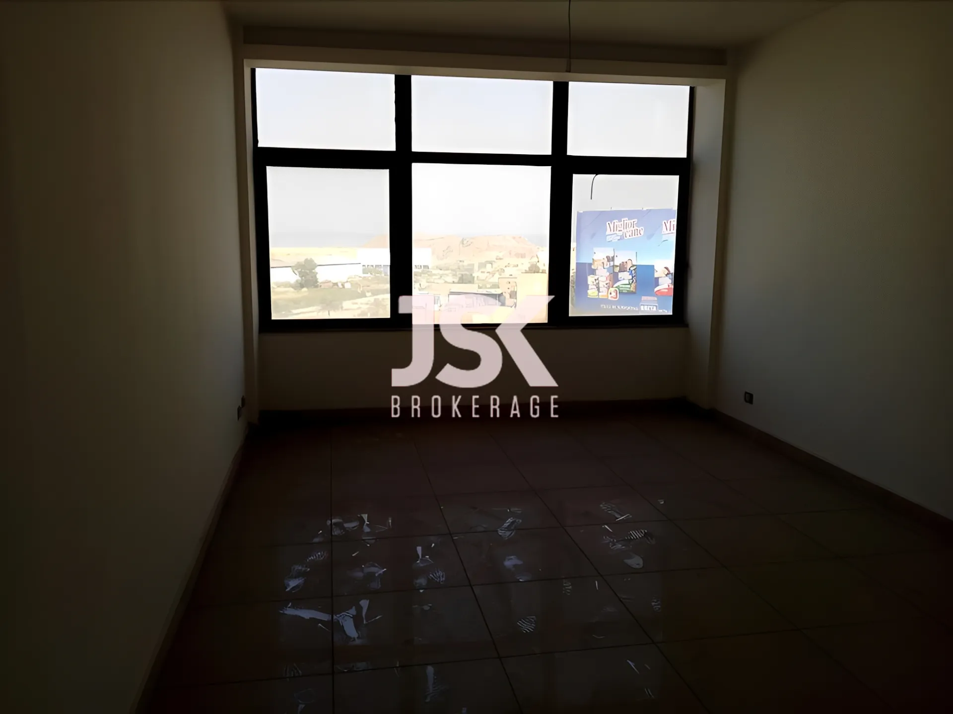Office for Sale in Daoura