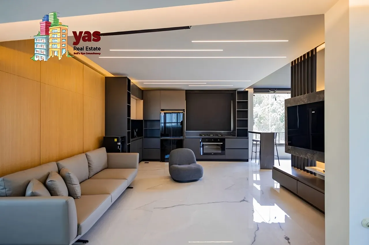 Villa for Sale in Ballouneh