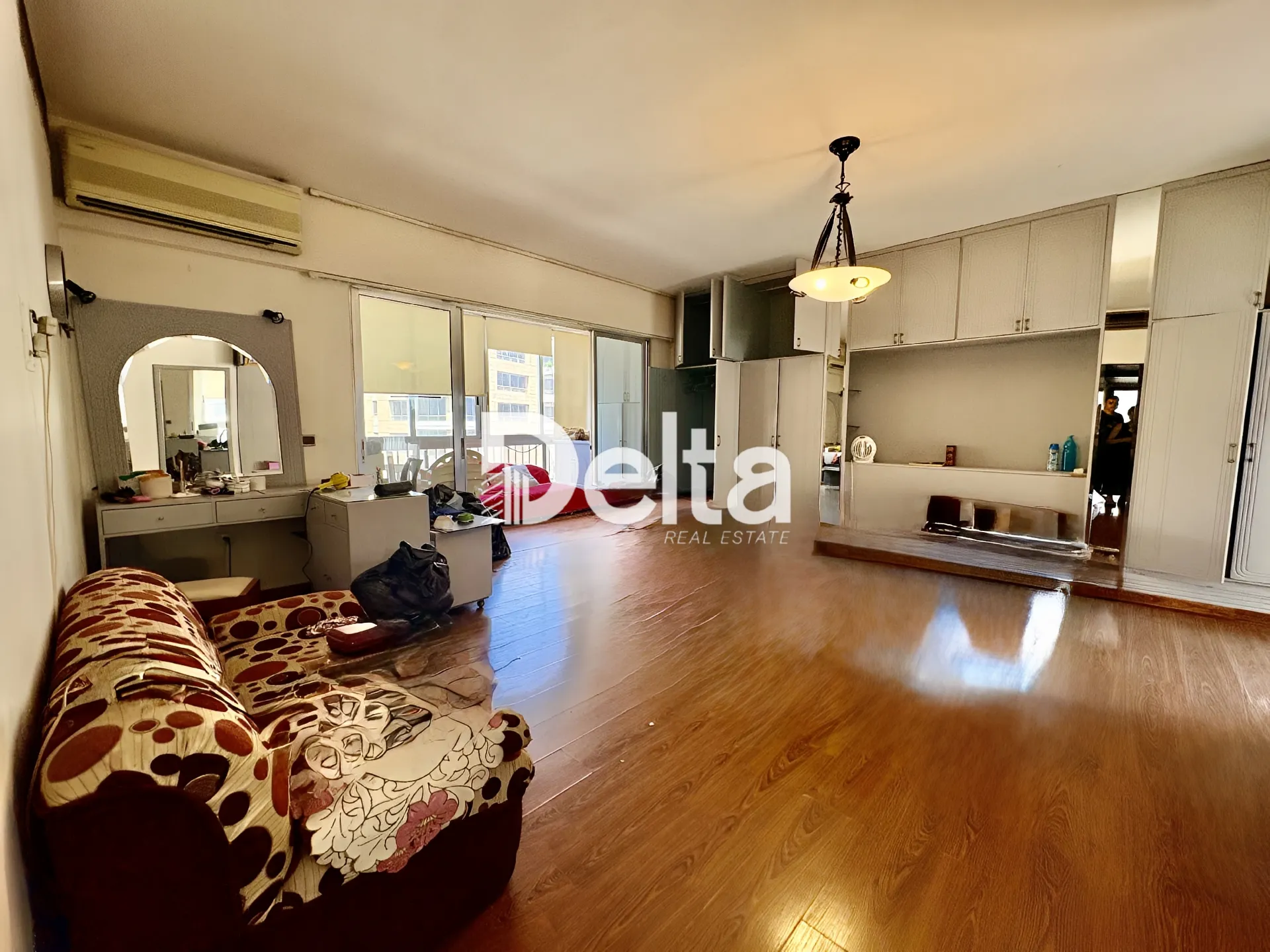 Apartment for rent in Sakiet el janzeer, beirut, lebanon