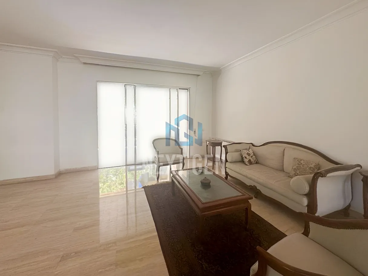 Apartment for rent in Achrafieh, Beirut, Lebanon - 4 bed, 4 bath