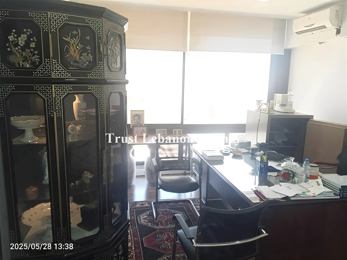 Office for sale in Metn, Dawra