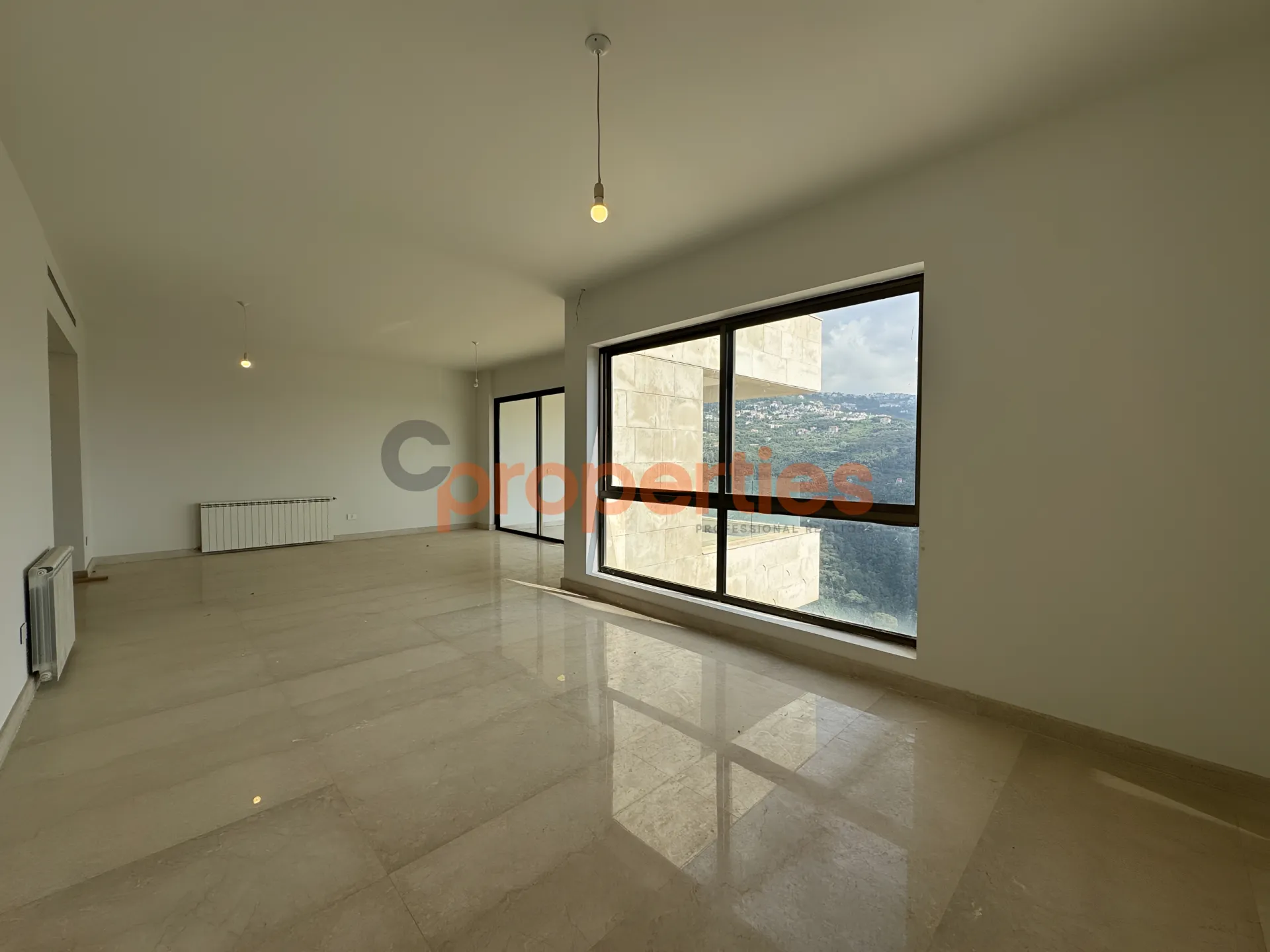 Apartment for sale in Montiverdi, Lebanon - 3 bed, 3 bath