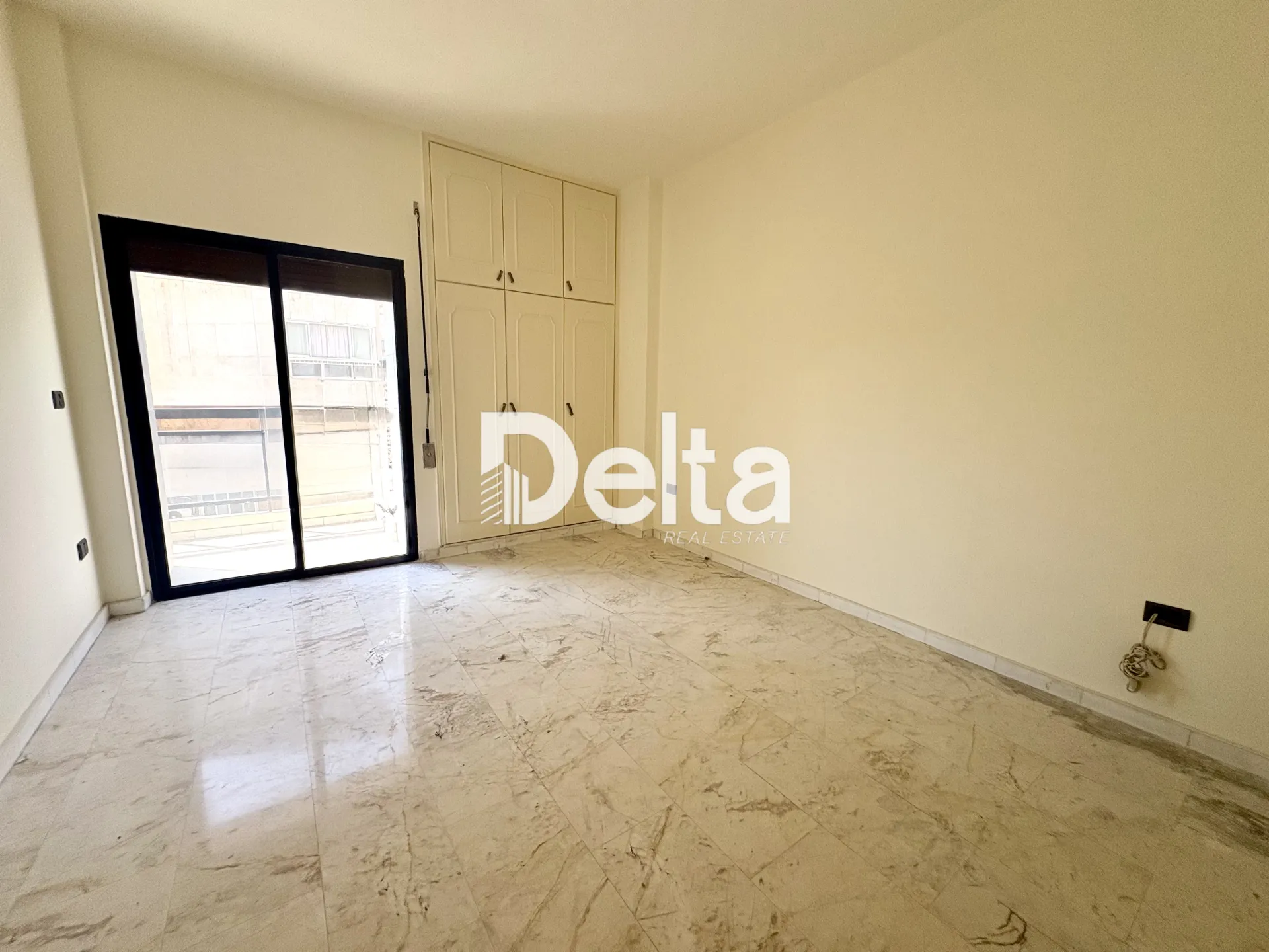 Apartment for sale in Sakiet el janzeer, beirut, lebanon
