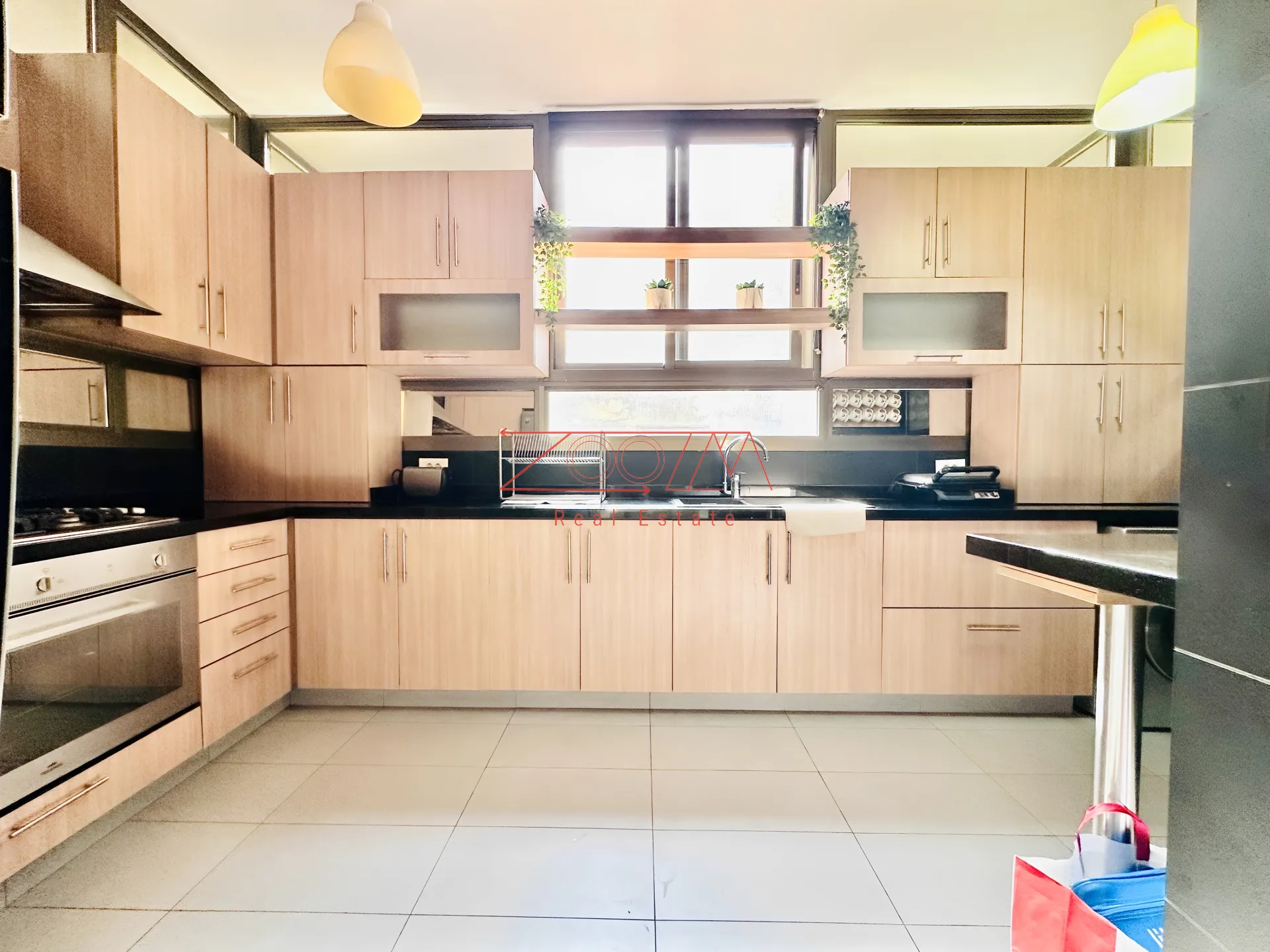 Residential in Clemenceau, beirut, lebanon - 2 bed, 2.0 bath
