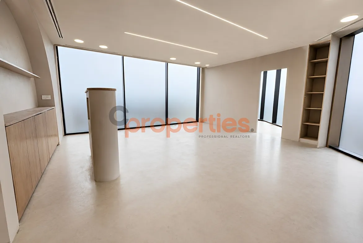 Office for Rent in Naqqache